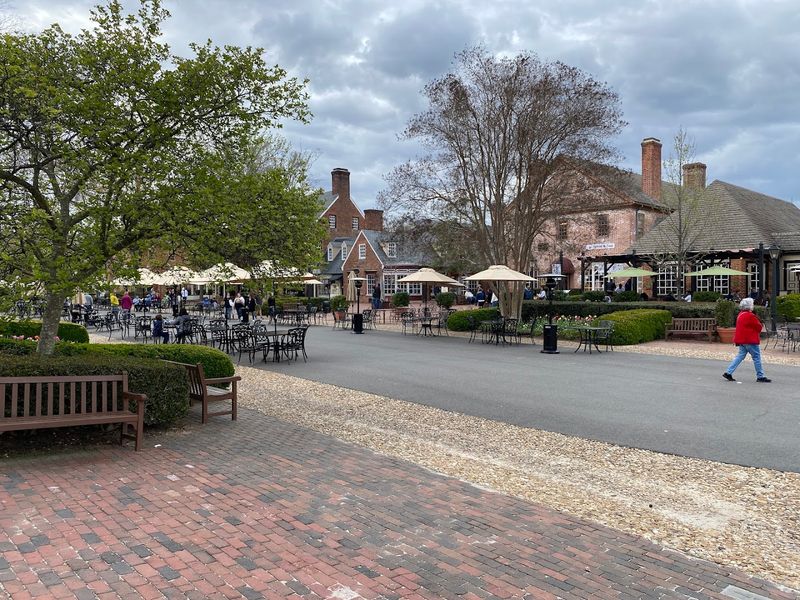 Colonial Williamsburg Taverns: Eating Like It's 1776