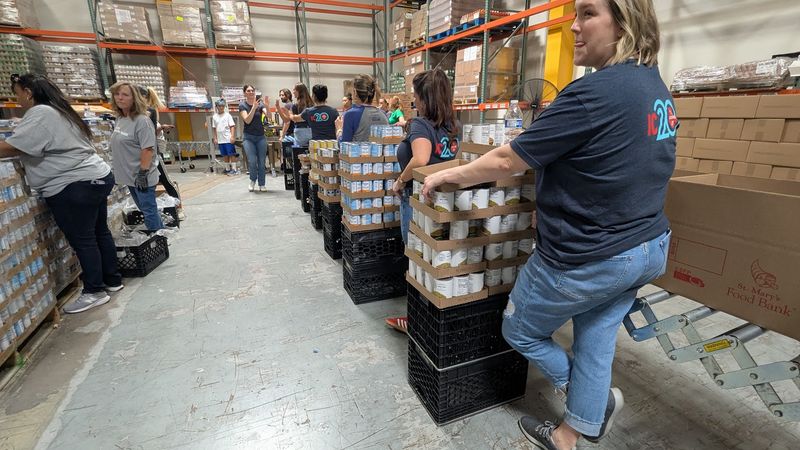 16 Huge Secondhand Stores In Arizona That Are Absolutely Worth Visiting 17 St. Mary's Food Bank Thrift Store - Phoenix, Arizona