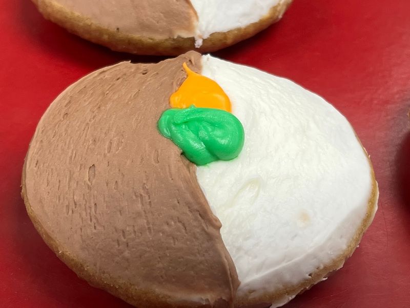 Moon Cookies That Live Up to the Hype