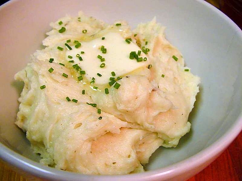 Instant mashed potatoes