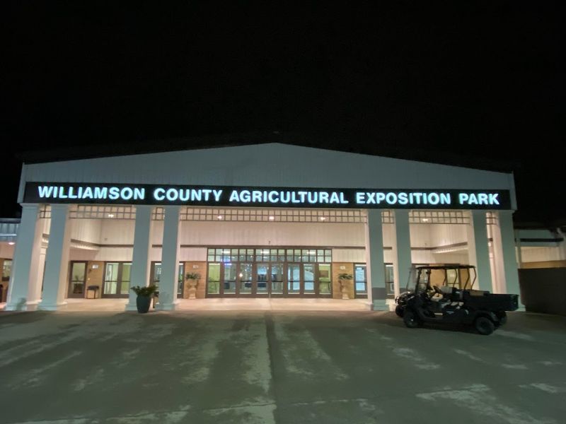 Plenty of Parking Makes Arriving a Breeze