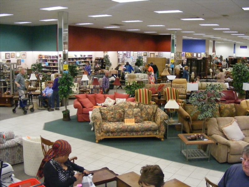 Roundabouts Consignments Inc - Columbia, South Carolina