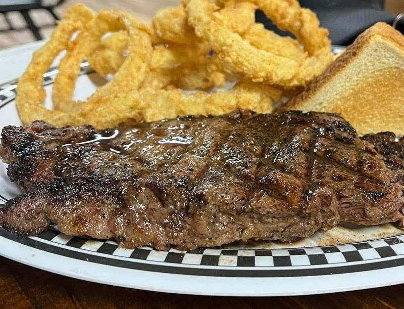 This Texas Restaurant Serves A Buffet That's Worth A Road Trip 9 Hamburger Steak With Brown Gravy and Mashed Potatoes