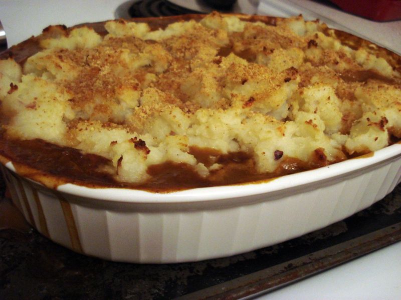 21 foods people only defend because someone in their family made them really well 7 Shepherd’s pie