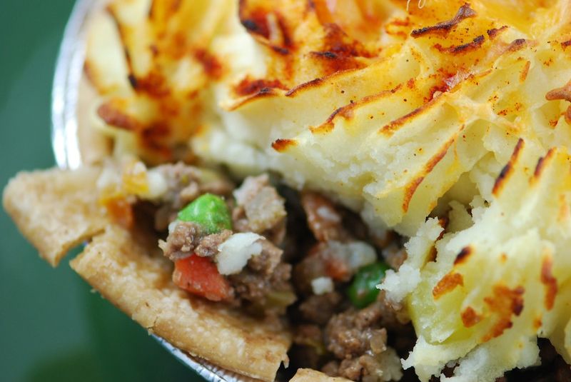 21 Meals People Mock in Public - Then Crave the Second It Gets Cold Outside 8 Shepherd’s pie