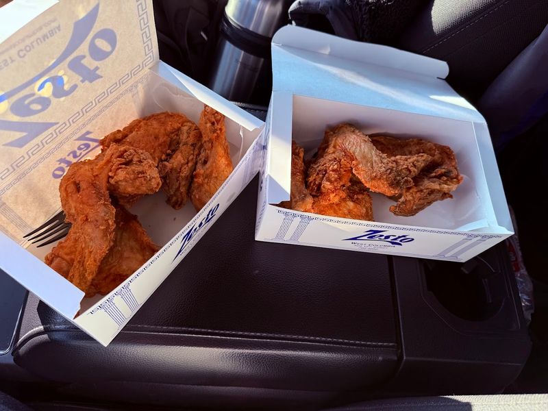 Fried Chicken That People Drive Across Town For