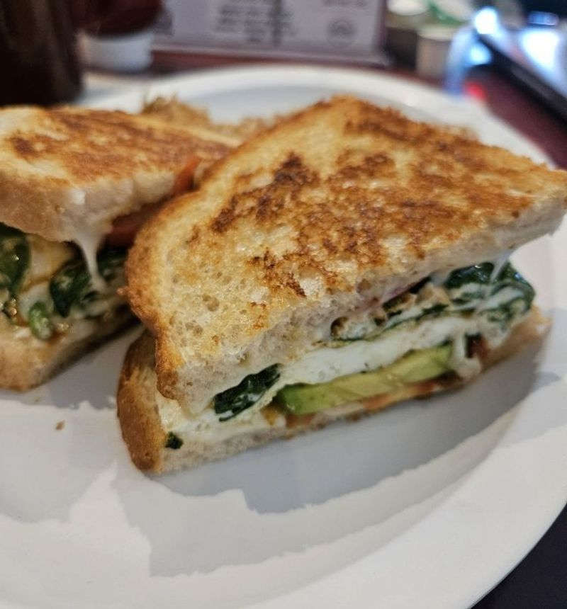 Veggie Omelette That Impressed Even Meat Lovers