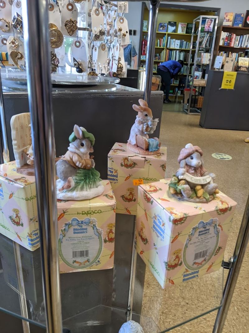 Christmas and Seasonal Decorations on the Cheap