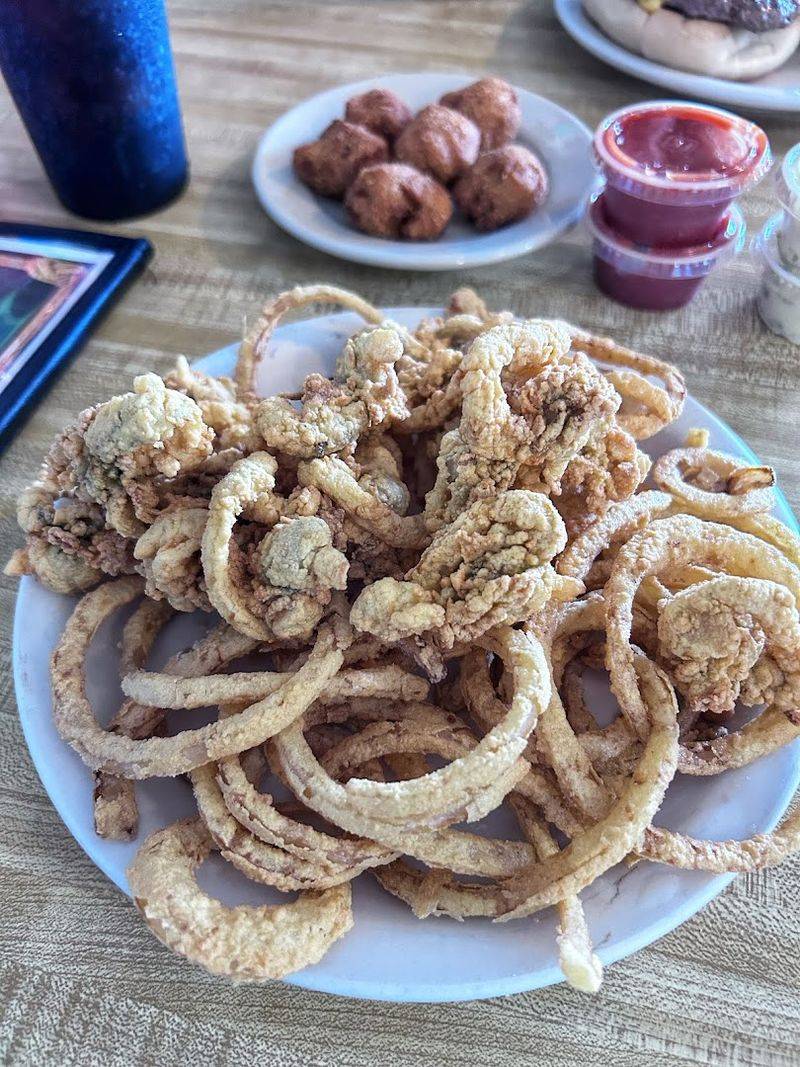 Seafood Platters and Boats for Every Appetite