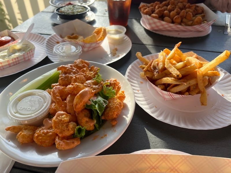 Fried shrimp that regulars keep ordering