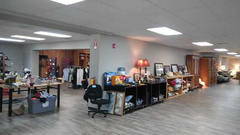 Clean, Well-Maintained Store Environment