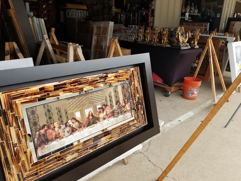 Furniture and Home Decor at Wallet-Friendly Prices