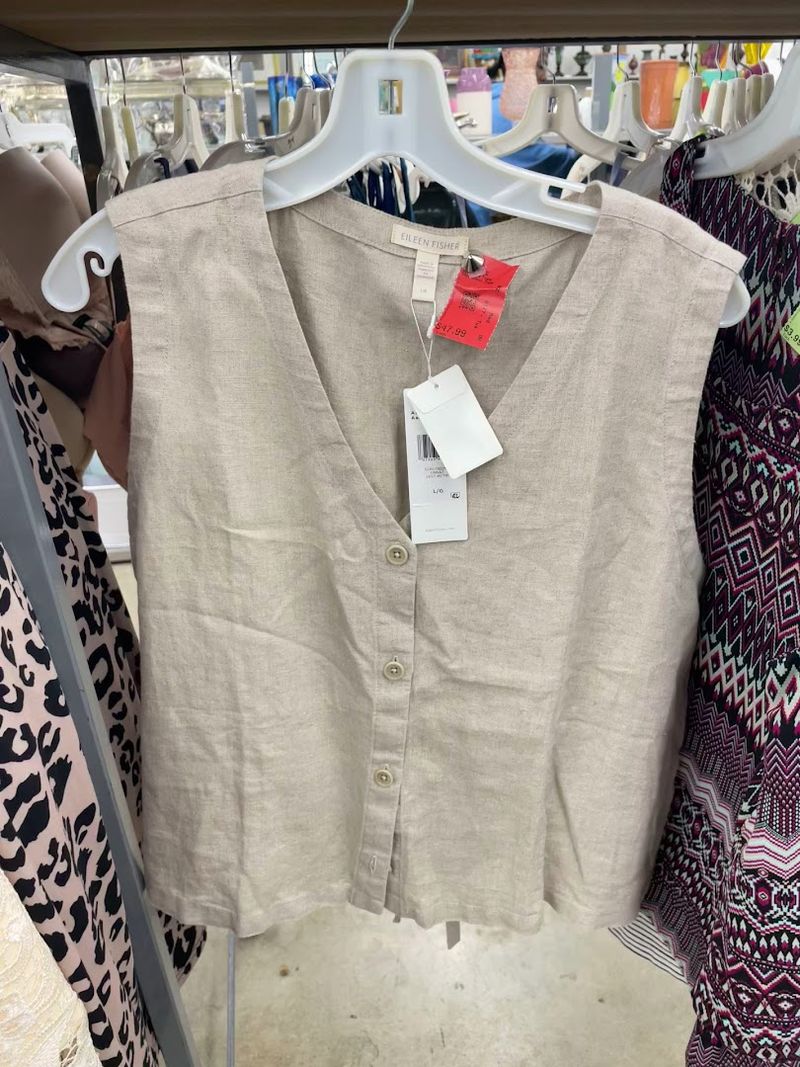 A huge thrift store in Florida that seems too good to be real 4 Designer Clothes With Original Tags Still Attached