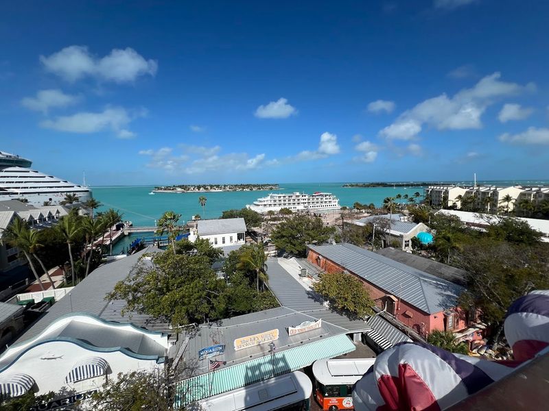 Location Near Mallory Square and Other Attractions