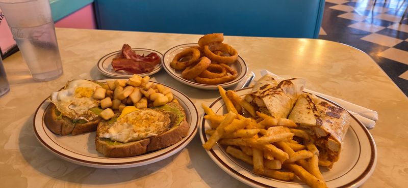 Comfort Food Done Right — From Breakfast to Dinner