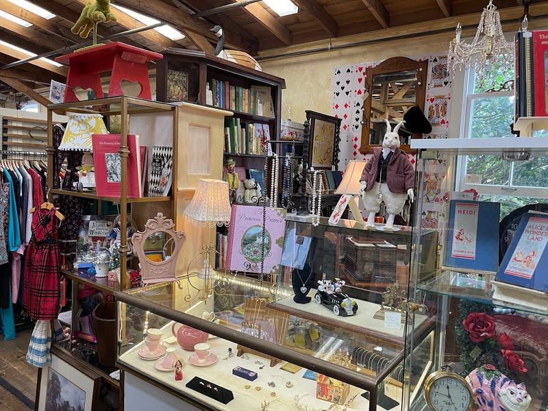 Stunning Antique Jewelry Selection