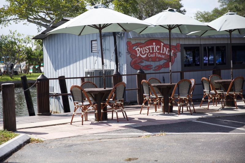 Rustic Inn Crabhouse – Fort Lauderdale