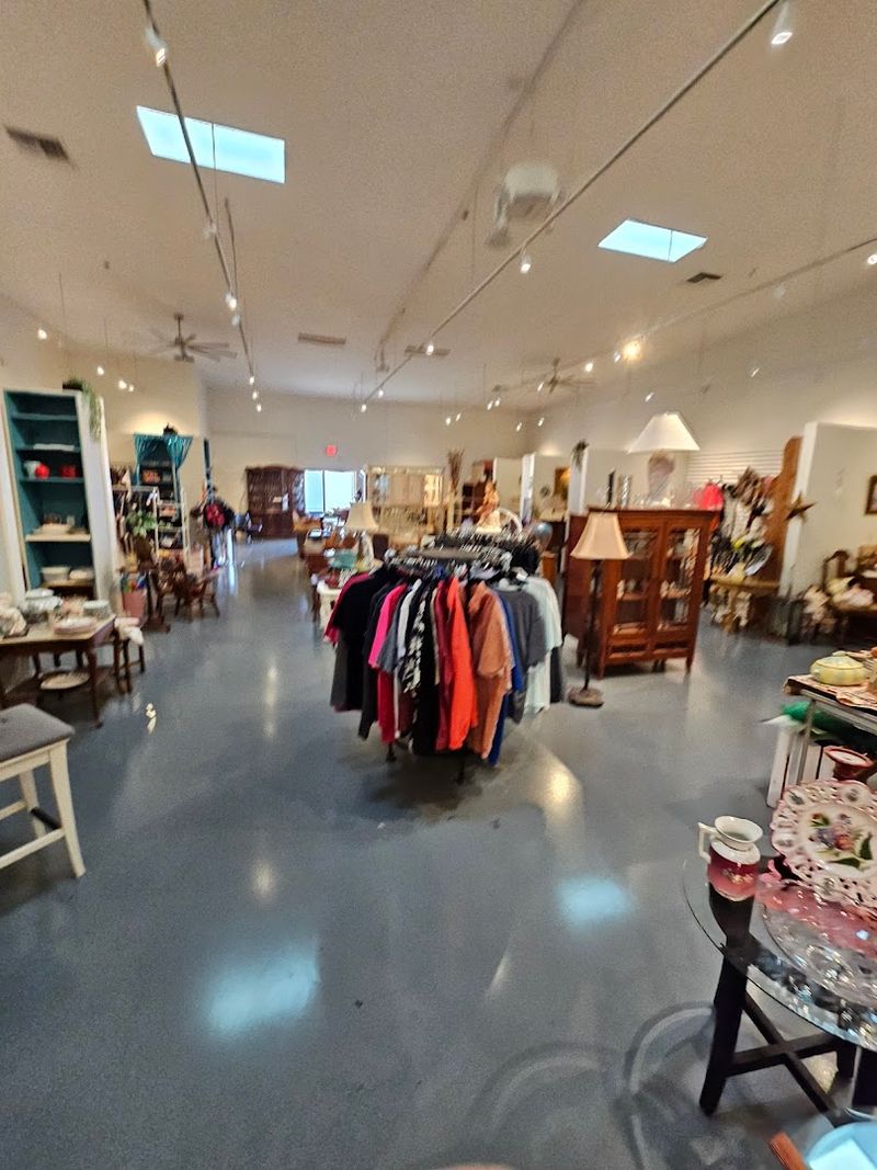 Spacious Store With Room to Really Explore