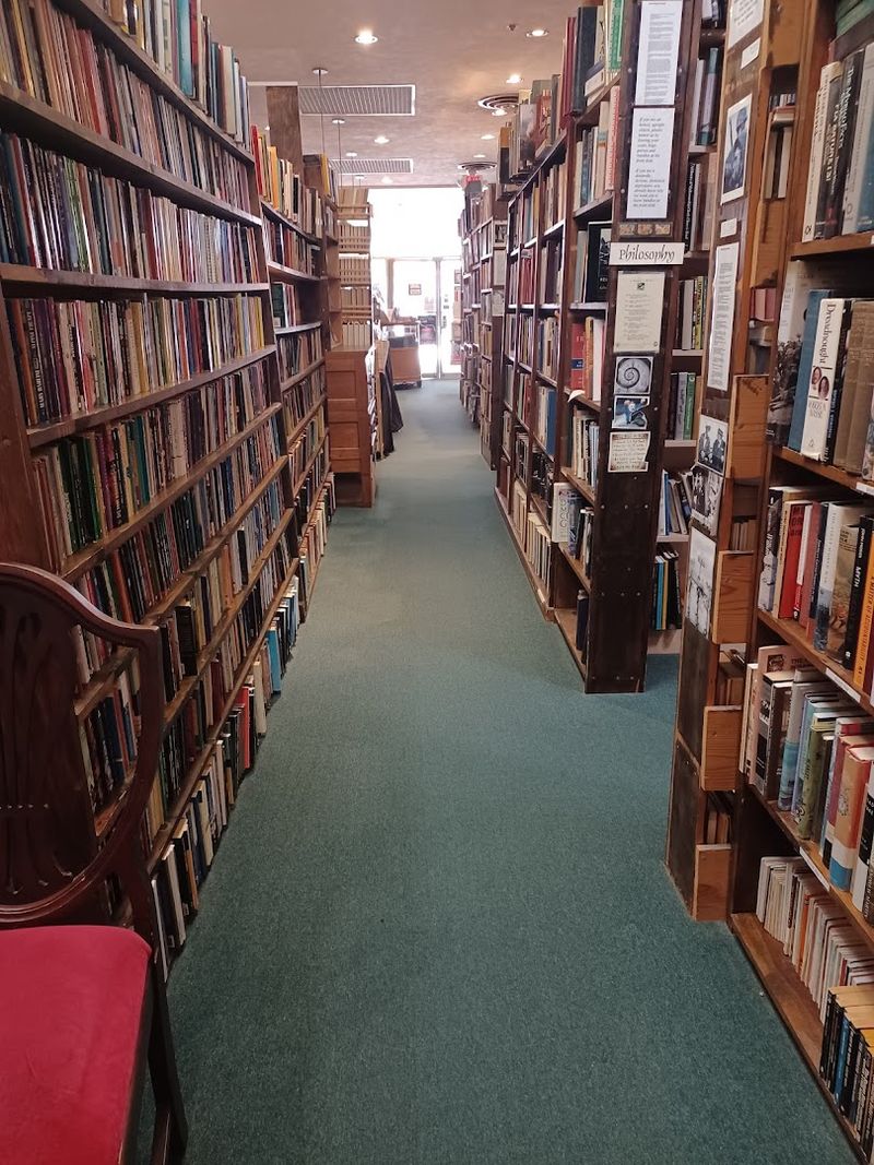 This Florida Bookstore Feels Like A Hidden Treasure Trove For Readers Who Love Getting Lost In The Shelves 14 An Experience That Feels Like Stepping Back in Time