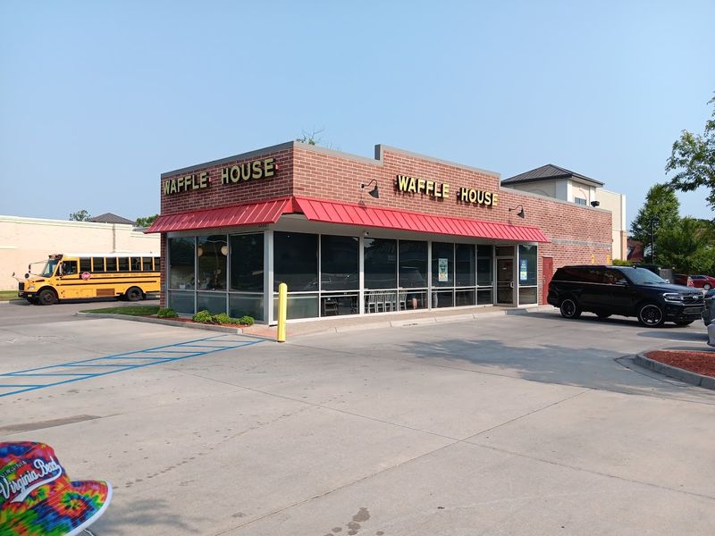 14 Virginia Diners and Fast Food Chains That Still Feel Like a Classic Road Trip Stop 7 Waffle House - Virginia Beach, Virginia