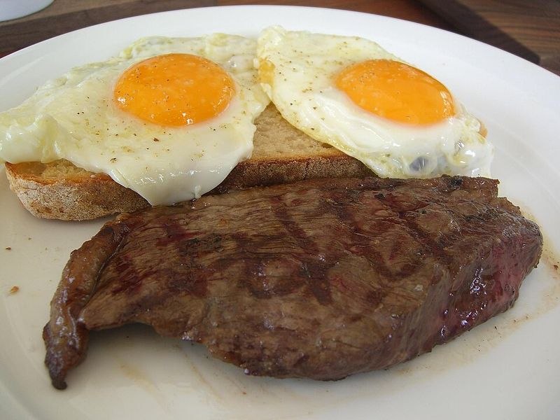 23 Timeless Breakfast Dishes Worth Rediscovering 11 Steak and Eggs