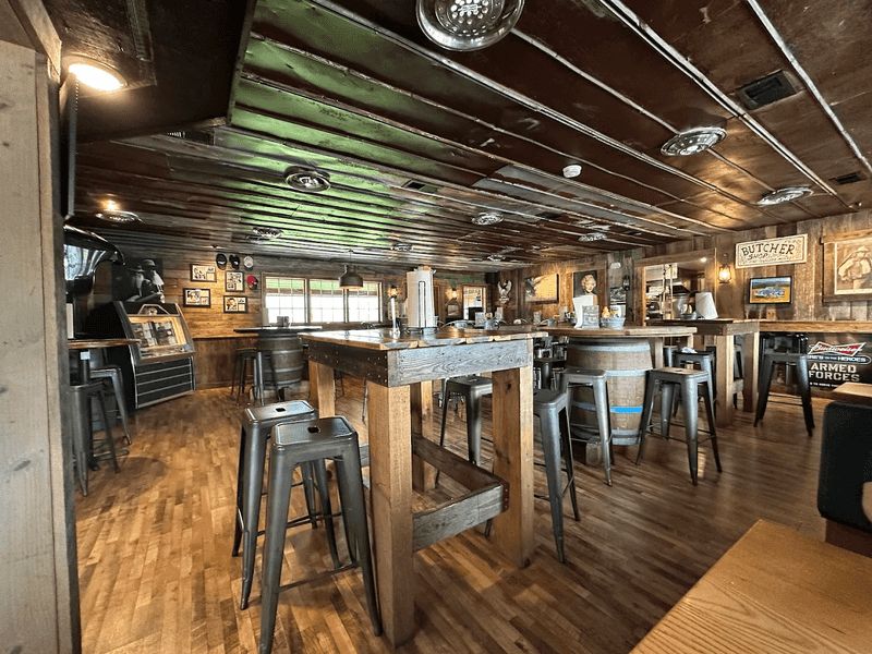 The Vibe - A Laid-Back Tennessee Atmosphere That Just Feels Right