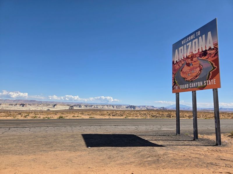 Crossing from Utah into Arizona