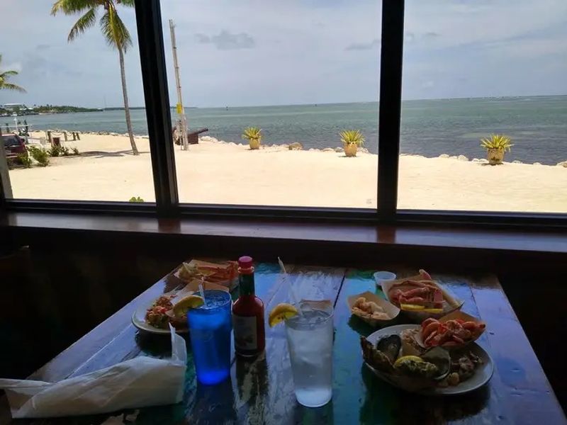 A Florida all-you-can-eat spot that's seriously worth the drive 6 Waterfront Views That Make Every Bite Better