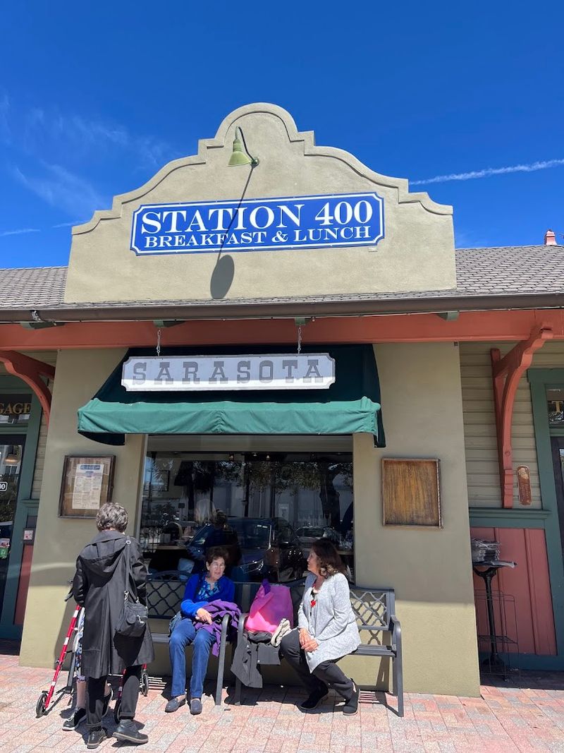 18 Florida Brunch Spots Where People Line Up Before the Doors Even Open 17 Station 400 - Sarasota, Florida