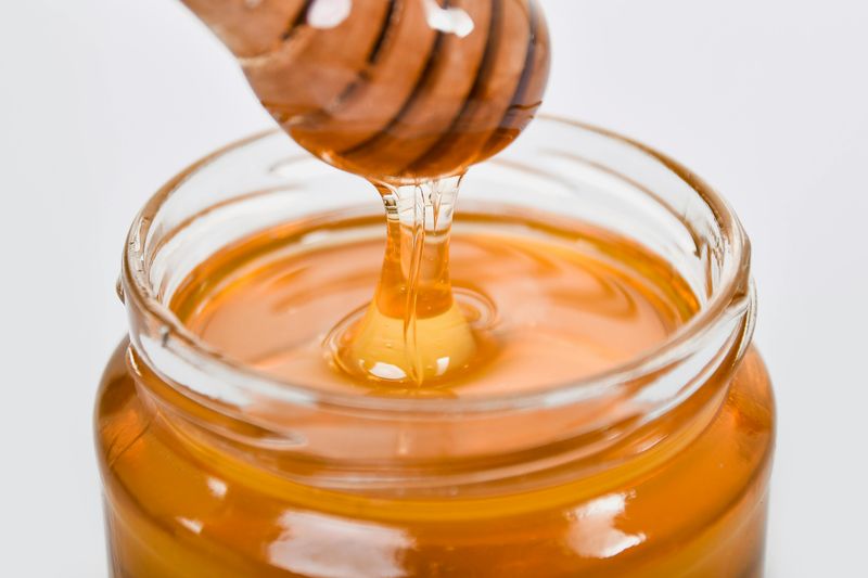 23 Foods Many People Think Are Healthy - But Should Be Eaten in Moderation 8 Honey