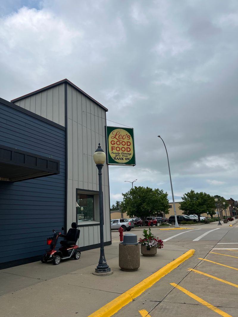 Leo's Good Food - Redfield, South Dakota