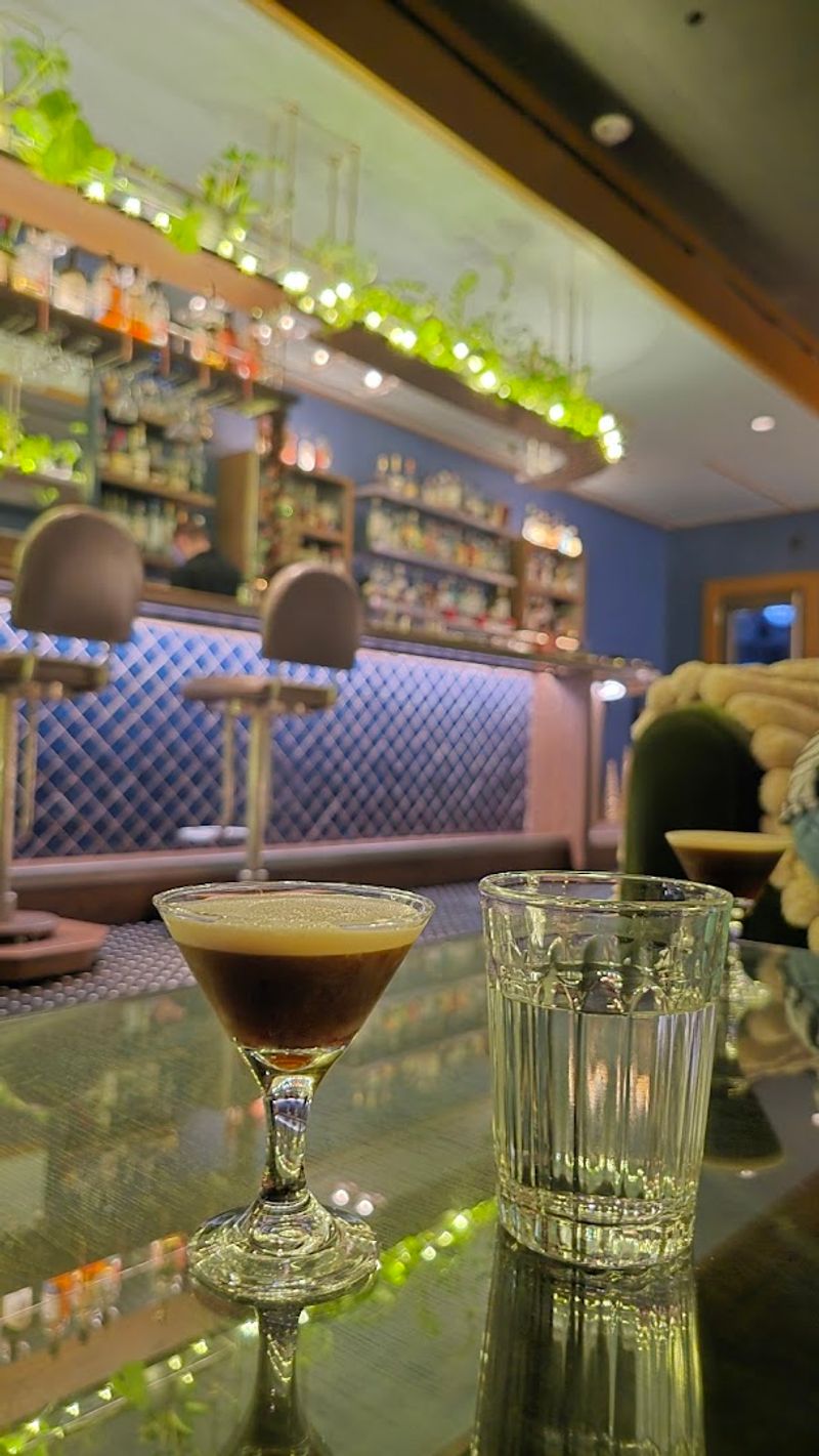 The Royale Room - Austin, Texas