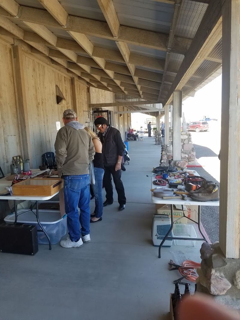 A huge Arizona flea market where locals find incredibly low prices 4 Fresh Produce and Farm Eggs