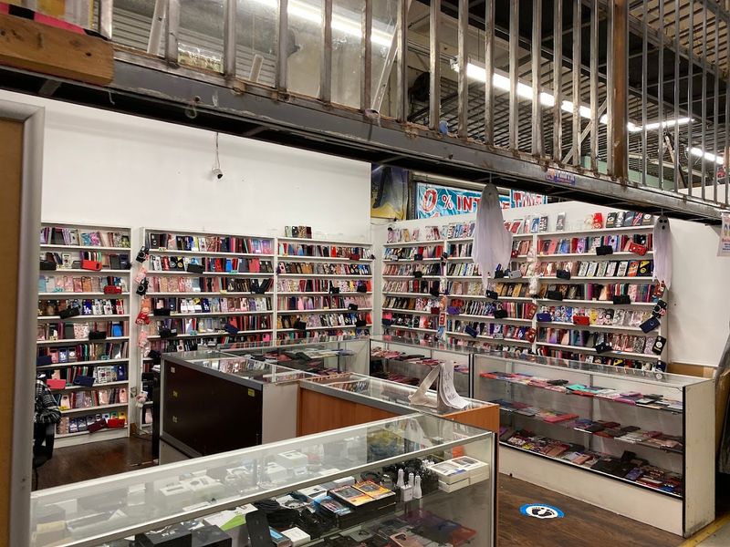 Electronics and Tech Gadgets Galore