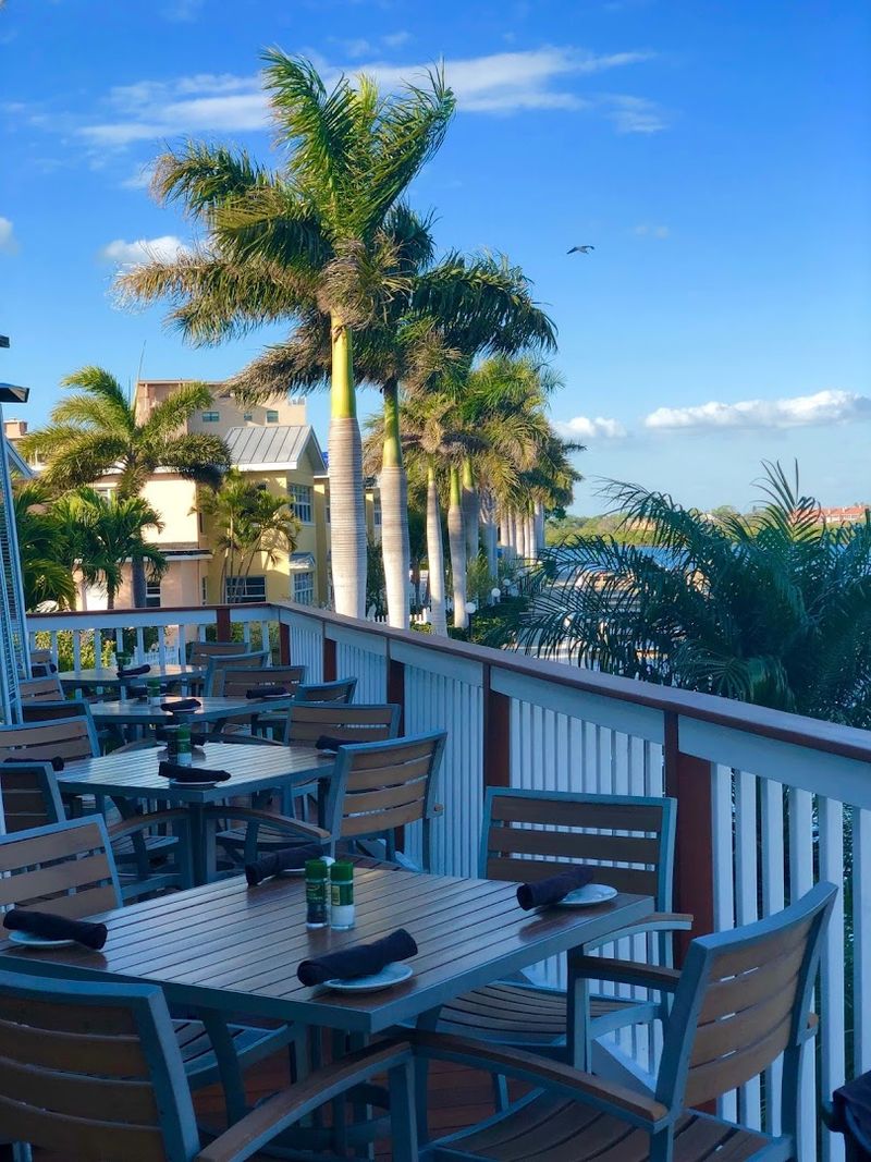 Salt Rock Grill - Indian Shores, Florida