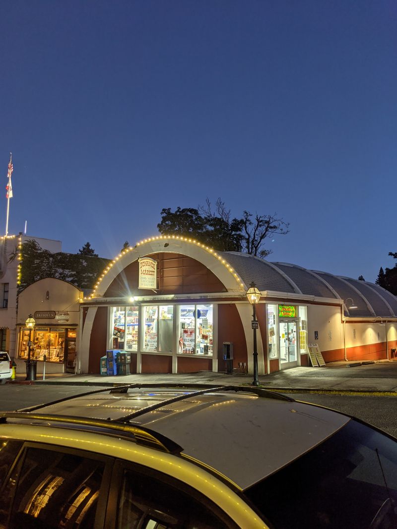 This California mountain town is winning over retirees with fresh air, slower days, and postcard views 13 Farm-Fresh Food and a Farmers Market Worth Waking Up For