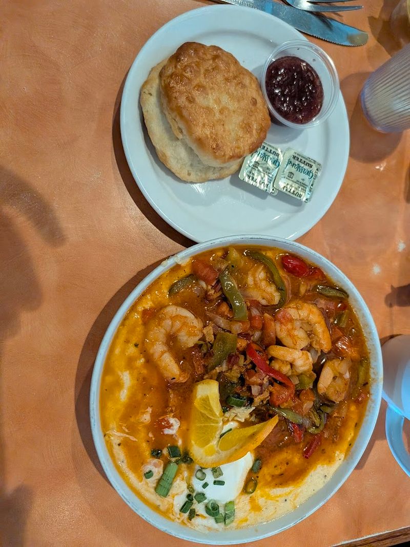 Shrimp and Grits That Regular Customers Swear By