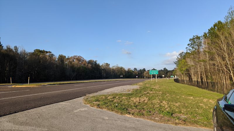 Convenient Location Between Tampa and the Nature Coast