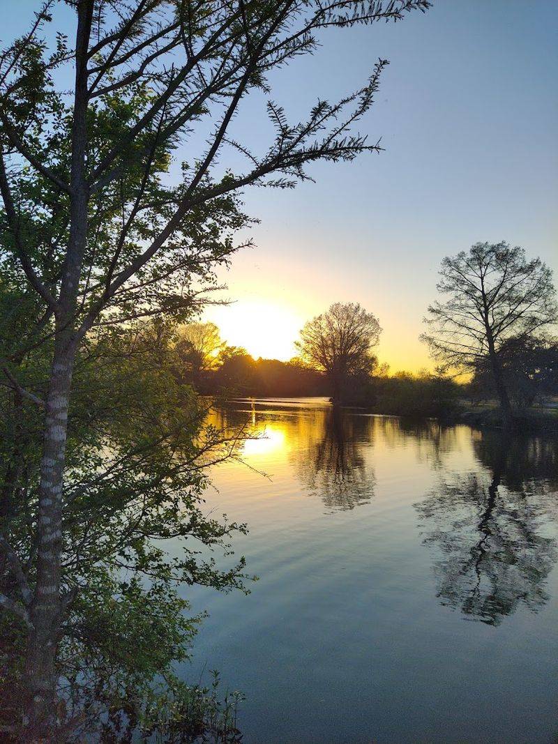 Peaceful Atmosphere Right Inside Town