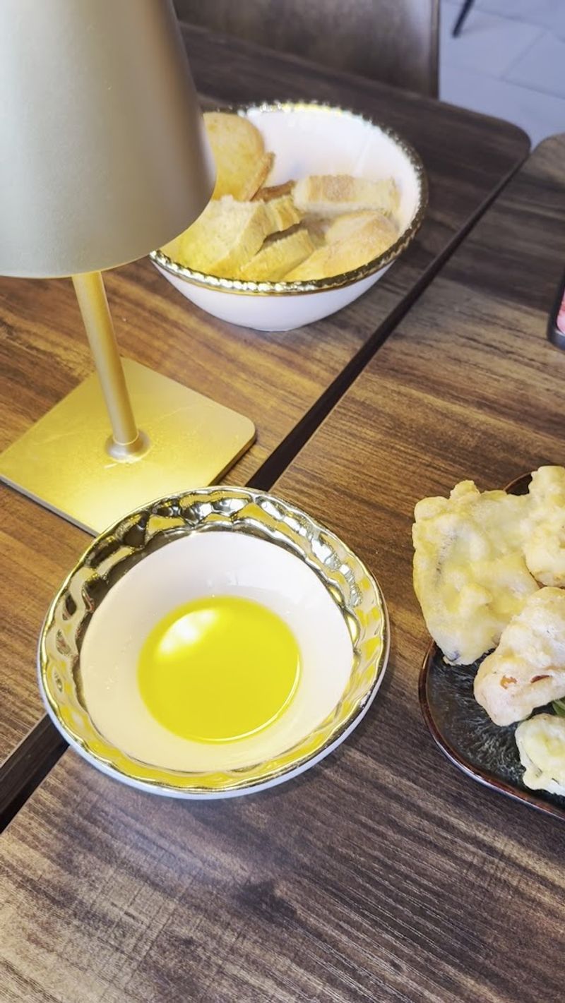 Focaccia and Arancini That Start the Meal Right