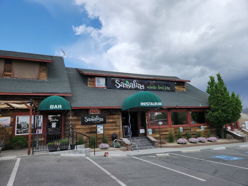 The Trifecta: Sassafras, Shoe Tree Brewery, and Carson Hot Springs