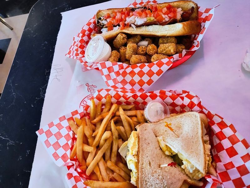 Fresh Fish and Comfort Food Done Right