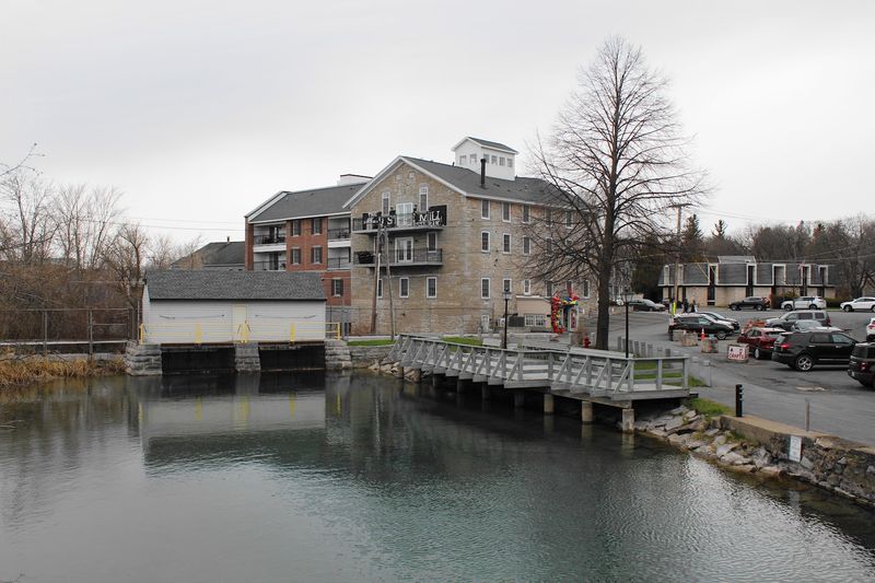 Christmas in Skaneateles: A Hallmark Moment in Real Life