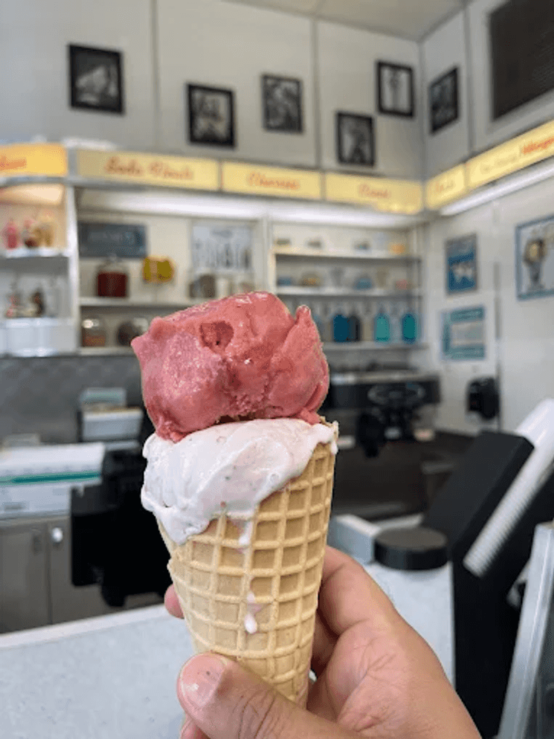 Self-Serve Ice Cream Station for a Sweet Finish
