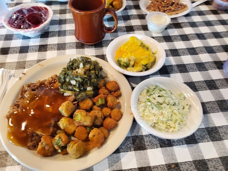 Meatloaf and Pulled Pork Options