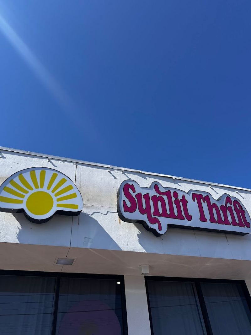 Sunlit Thrift - San Antonio, Texas