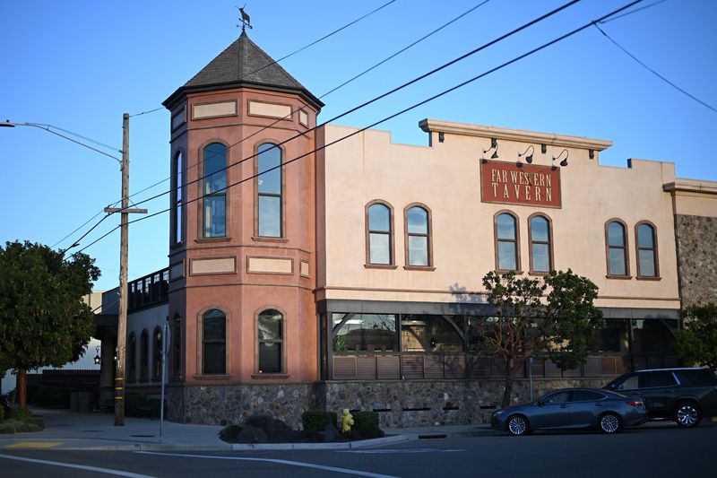 Far Western Tavern - Orcutt, California