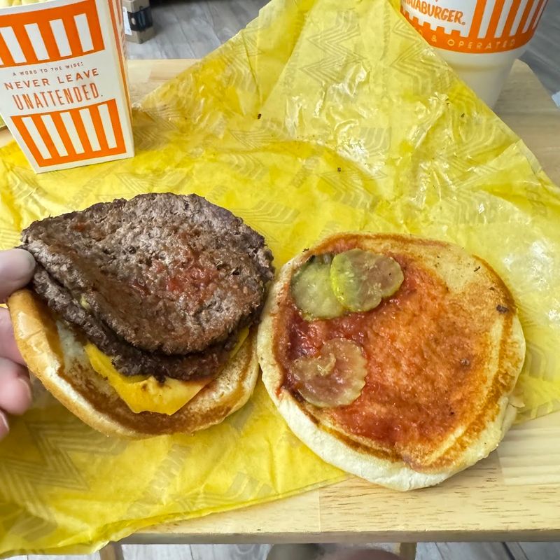 10 Arizona Late-Night Eats Locals Count On When the Night Runs Longer Than Expected 3 Whataburger - Phoenix, Arizona