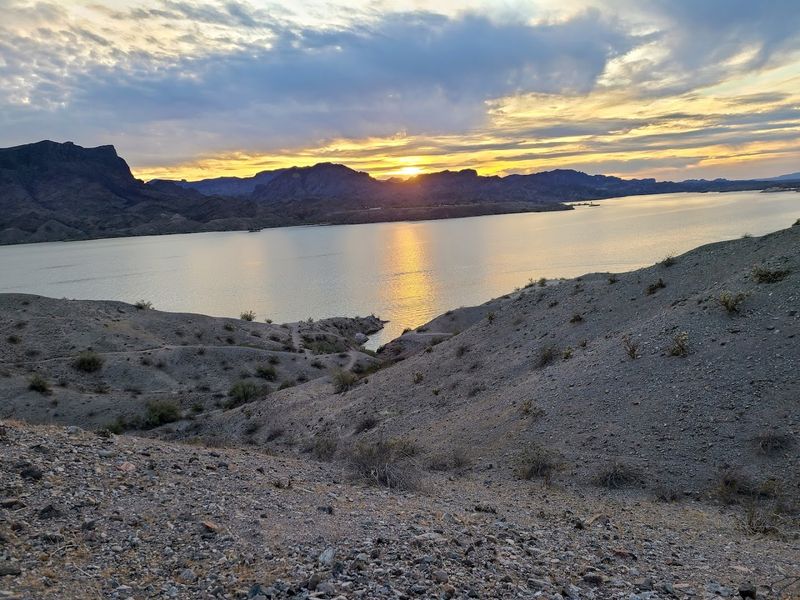 Gorgeous Sunsets That Stop You in Your Tracks