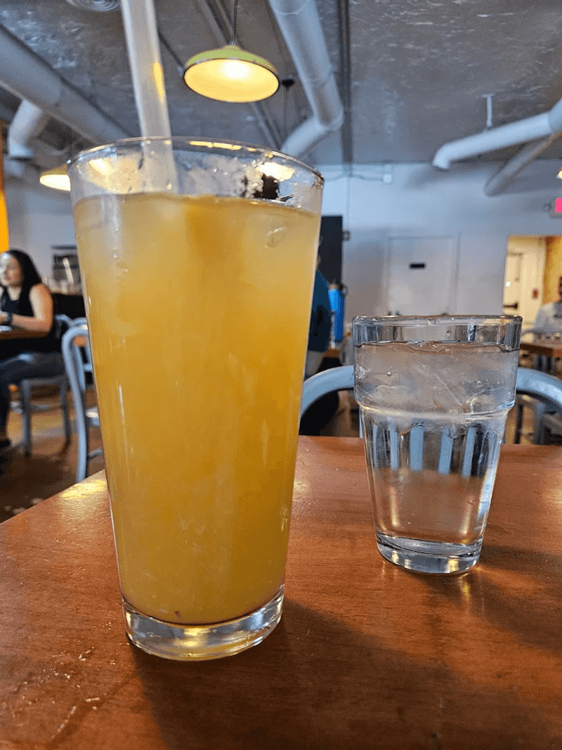 Fresh-Squeezed Orange Juice That Starts the Morning Right